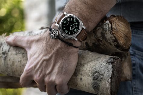 Quick Guide: How to Change a Panerai 